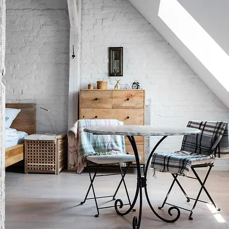 شقة High Standard Studio. Old Town. وارسو