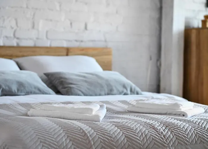 High Standard Studio. Old Town.